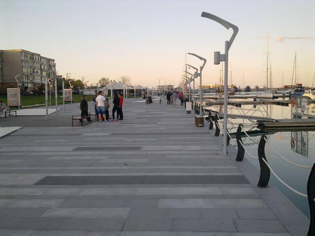 Apartament Port Turistic Mangalya Dış mekan fotoğraf